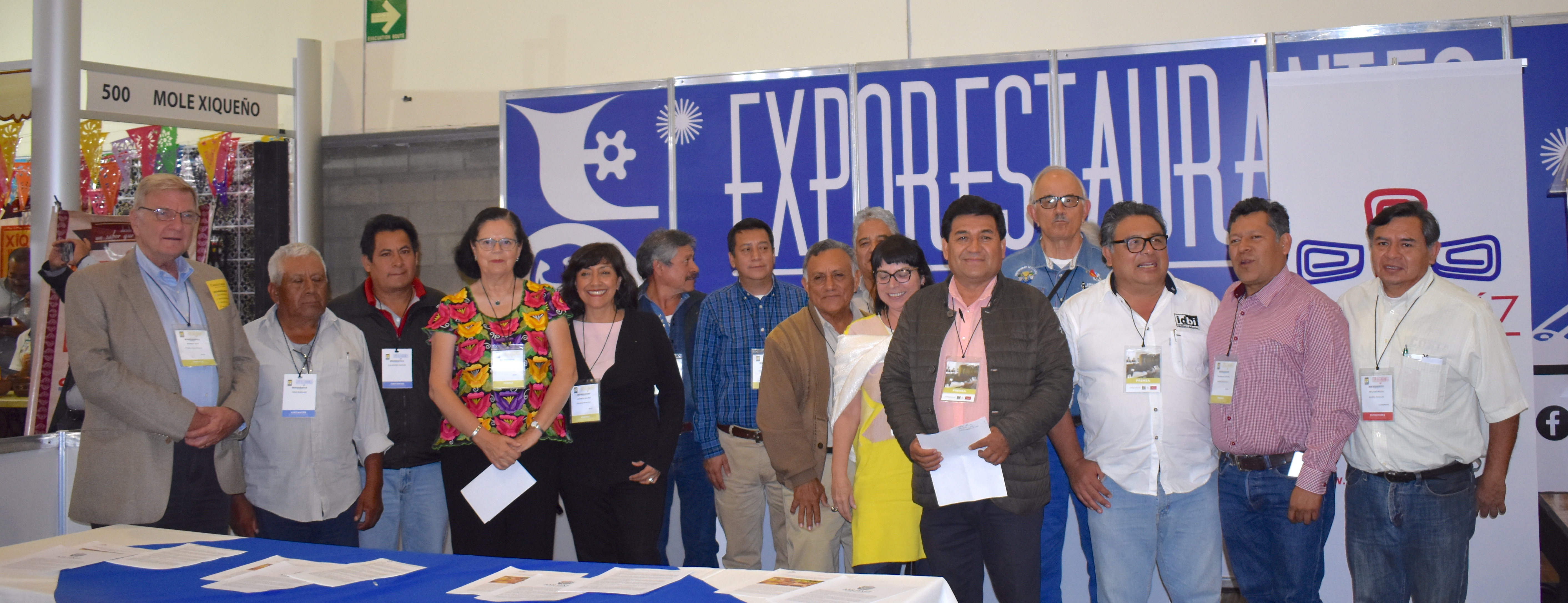 Members of the association gather for a photo at the launch event. (Photo: ProMaíz Nativo)