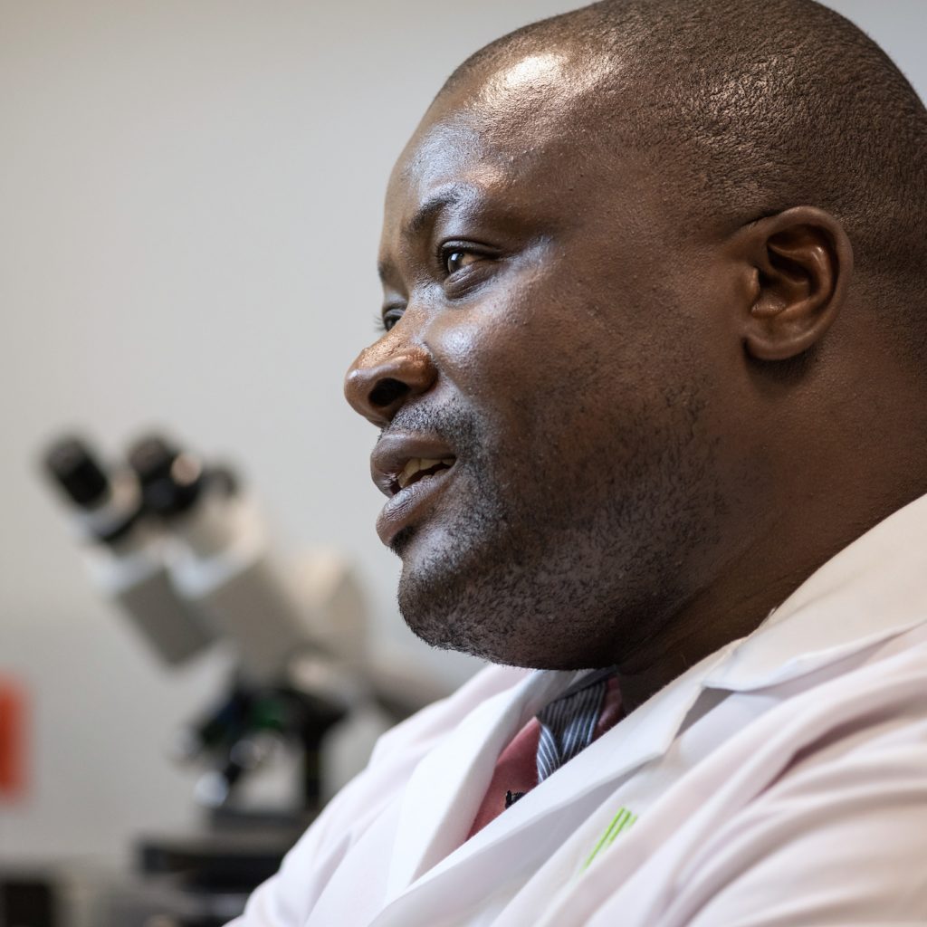 Amos Alakonya, head of CIMMYT's Seed Health unit. (Photo: Eleusis Llanderal/CIMMYT)