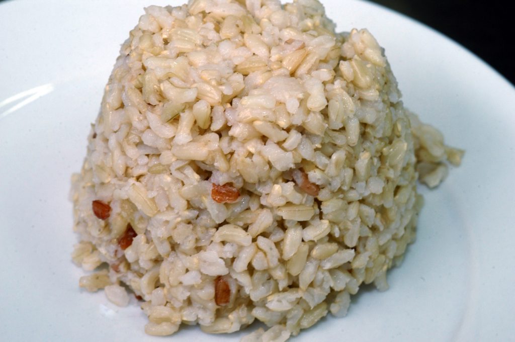 A plate of cooked brown rice will accompany a meal in the Philippines. (Photo: IRRI)