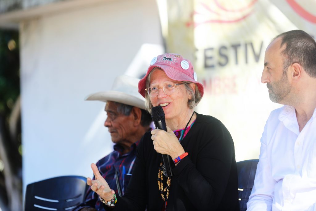Costich (center) shares some comments from the stage at the Second Harvest Fair and Largest Mature Ear of Jala Maize Contest in Coapa, in Mexico’s Nayarit state. To her left is Angel Perez, a participating farmer from La Cofradía, and to her right, Rafael Mier, Director of the Fundación Tortillas de Maíz Mexicana.