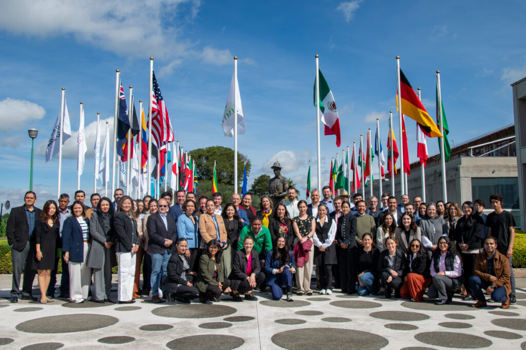 Ingredion y CIMMYT refuerzan su alianza por la sostenibilidad agrícola con la presentación del Reporte de Sustentabilidad 2024 y la firma de un convenio de colaboración en la sede del CIMMYT. (Foto: Gabriela Bracamonte/CIMMYT)