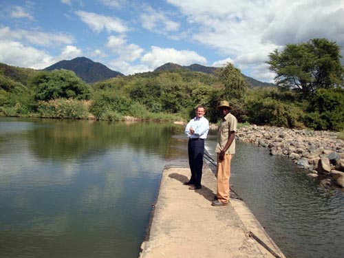 scott-ferguson-jospeh-makamba-at-muzarabani