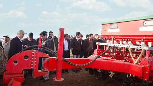 Gaspardo planter adapted to local conditions.