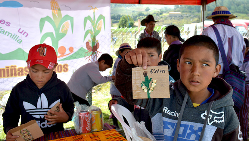 Social inclusion activities were conducted with Mayan children. Photo: Rachael Cox and Nadia Rivera/Buena Milpa.