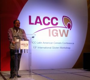 B.M. Prasanna discusses the history of maize biofortification at the LACC conference. Photo: Mike Listman/CIMMYT.